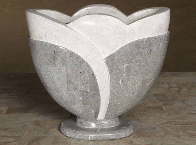 46-9308 - Petal Vase, Grey Stone with Light Grey Agate