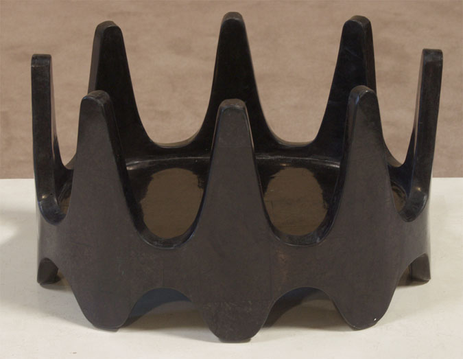 57-0319 - Crown Bowl, Black Stone