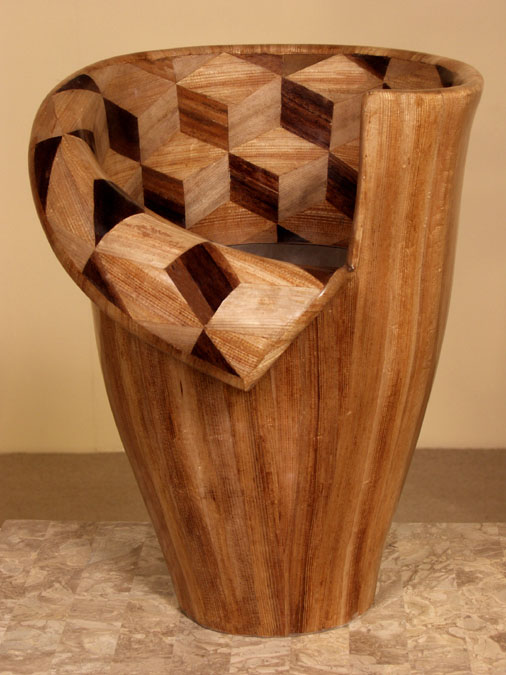 961-0334 - Curled Vase, Honeycomb Cane Leaf with Dark Banana Bark